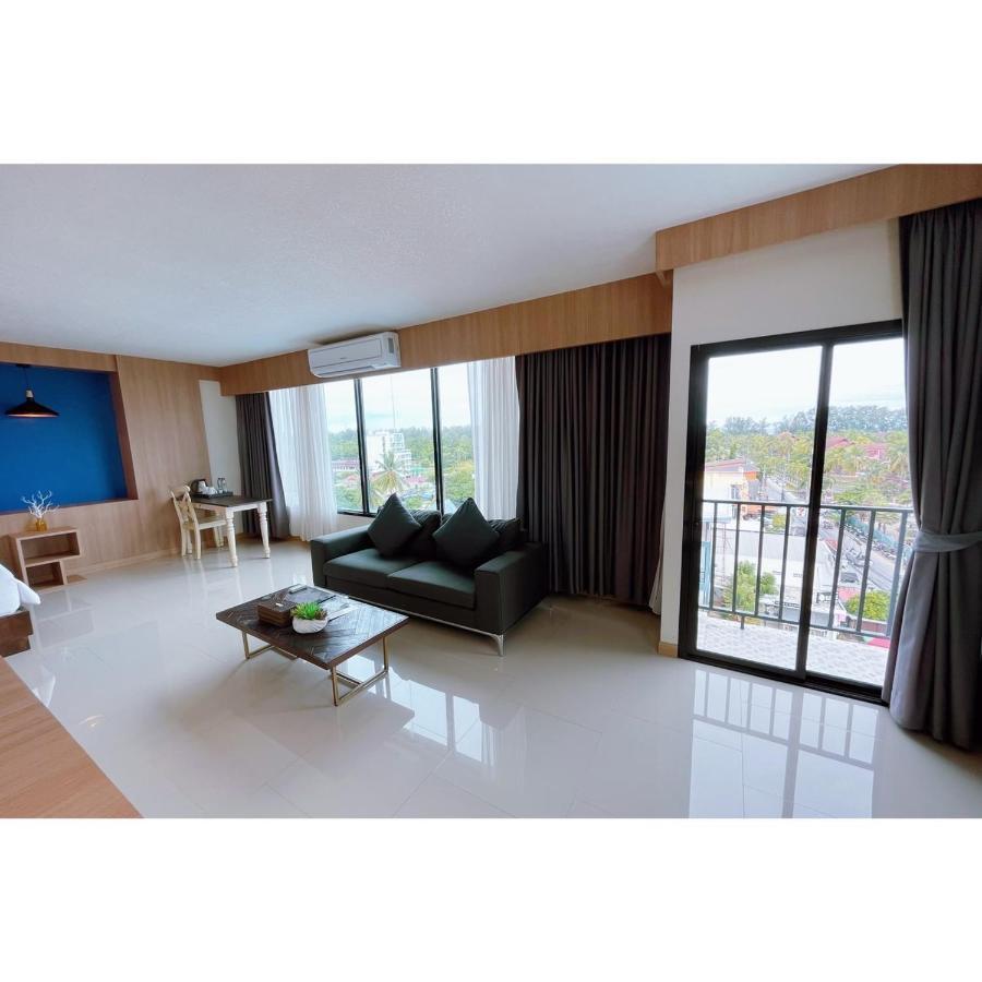 The Sixteenth Naiyang Beach Hotel Sha Plus Nai Yang Beach Extérieur photo