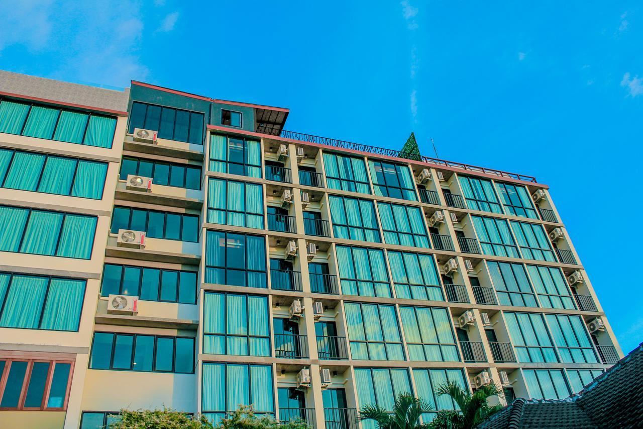 The Sixteenth Naiyang Beach Hotel Sha Plus Nai Yang Beach Extérieur photo